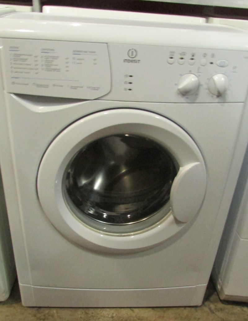 Indesit стиральная машина wiul102