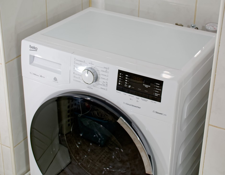 Машинка Beko wspe6h616w