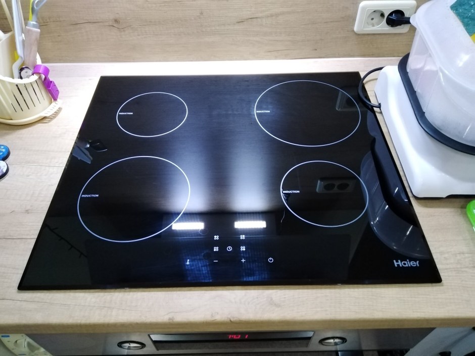 Haier HHX-y64nvb варочная панель индукционная черный