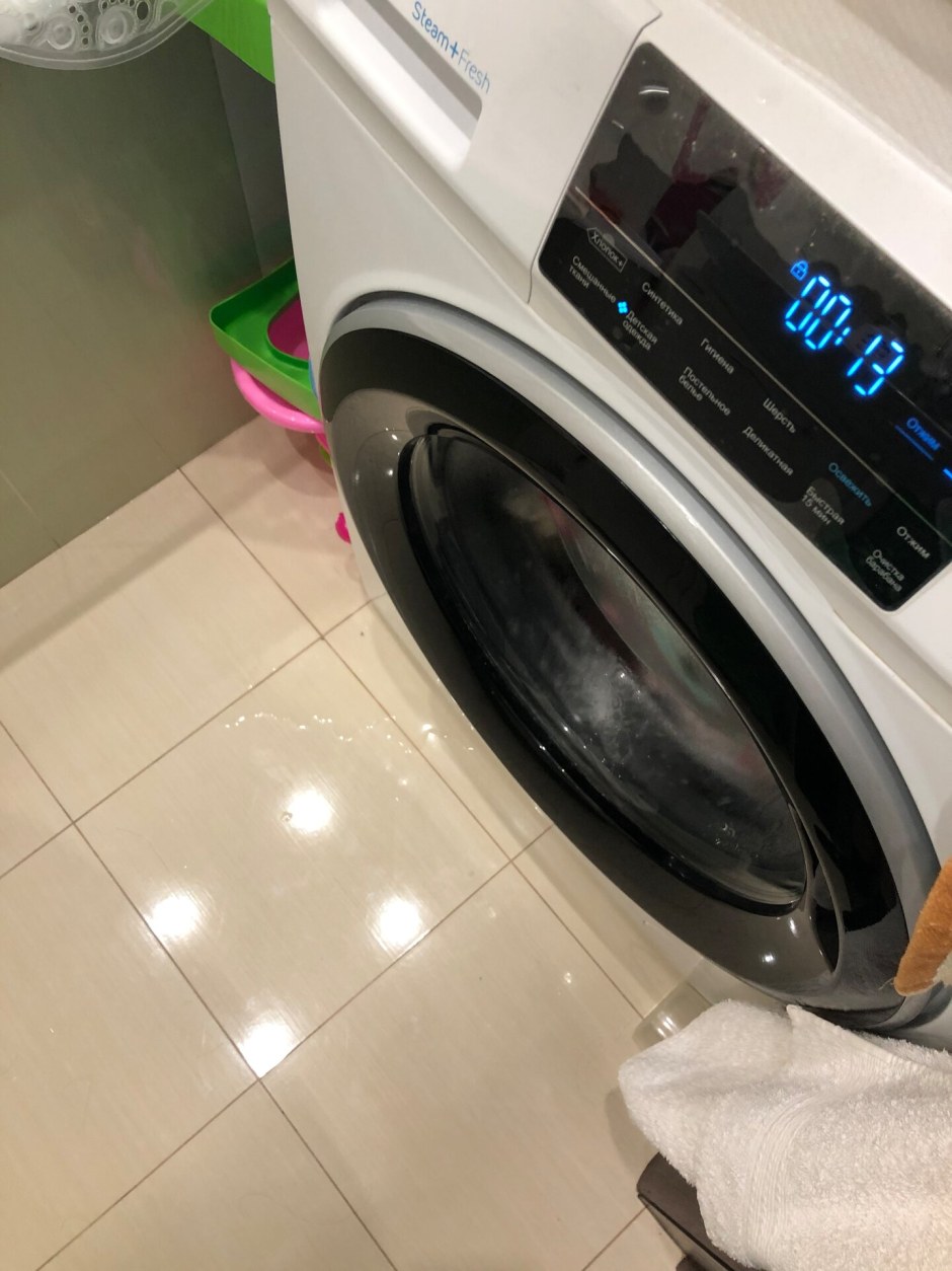 Стиральная машинка Haier hw60-bp10929a