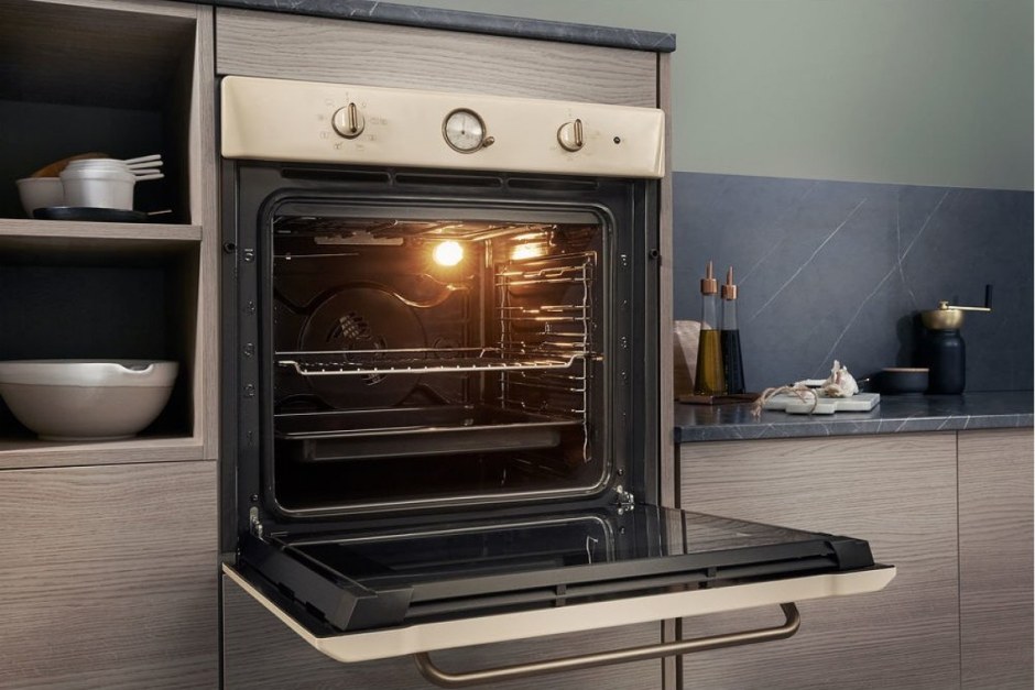 Ariston-Hotpoint Fit 804 h ow ha духовой шкаф