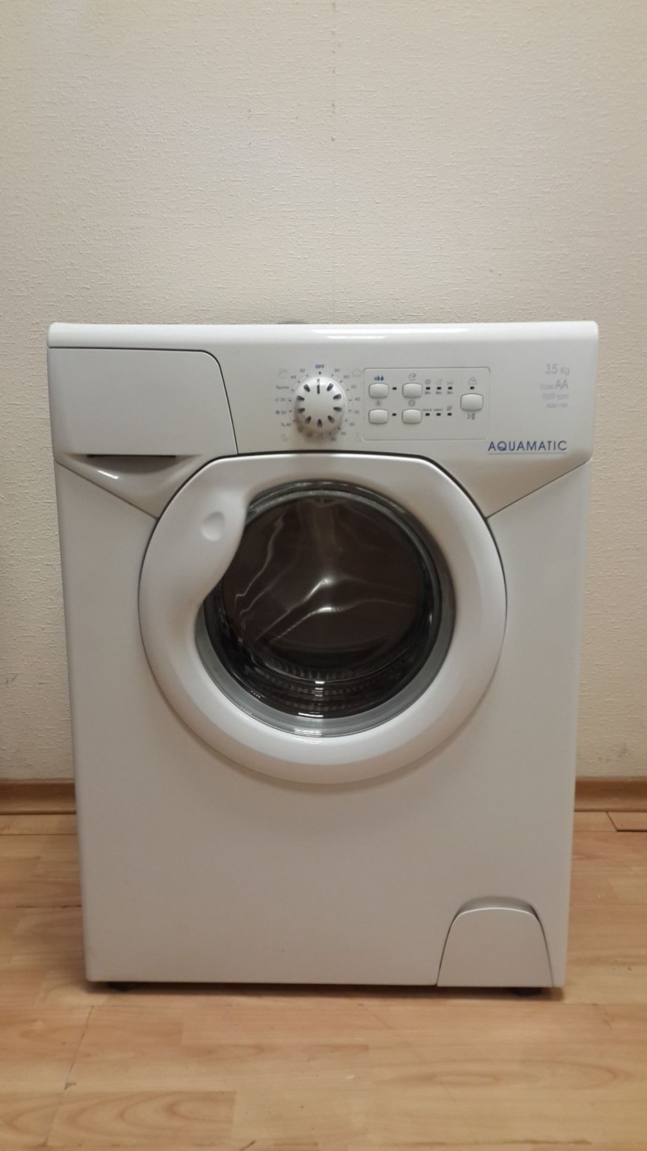Стиральная машинка Candy Aquamatic 100f