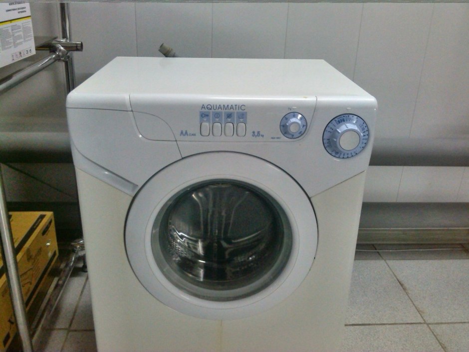 Стиральная машинка Candy Aquamatic 3.5кг
