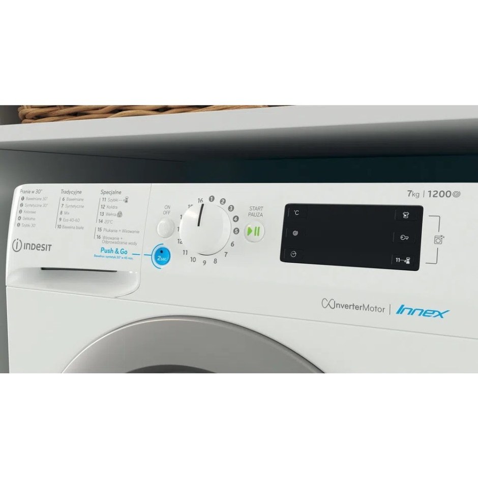 Стиральная машина Indesit BWSE 81282 L
