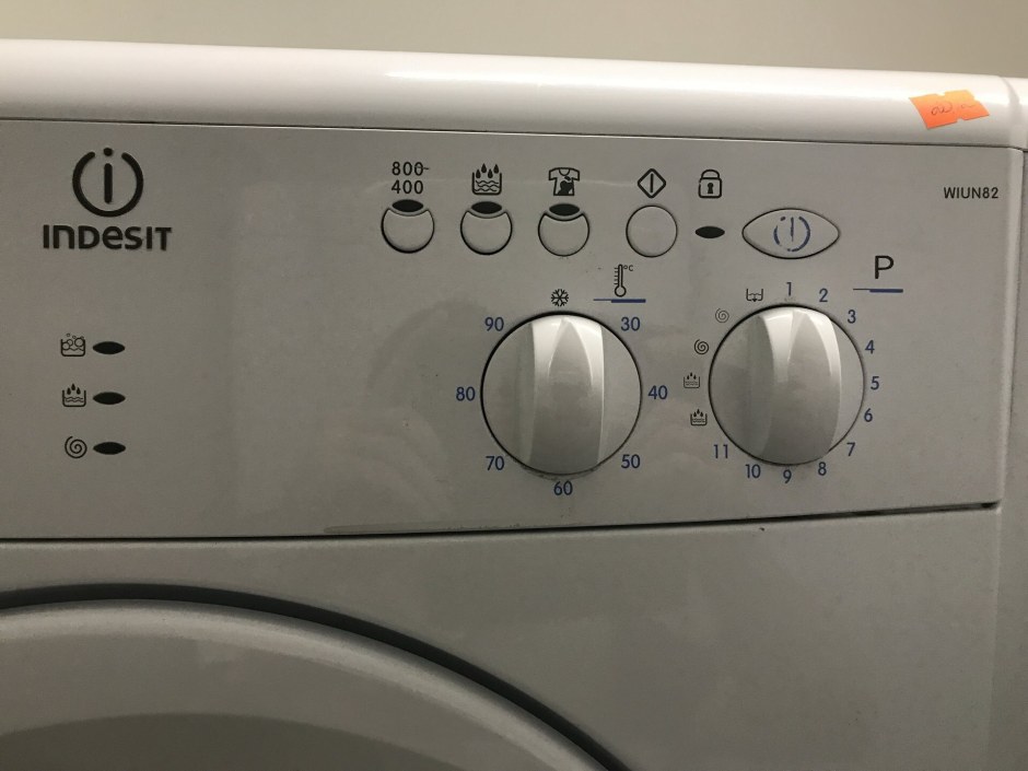 WIUN 82 Indesit отжим