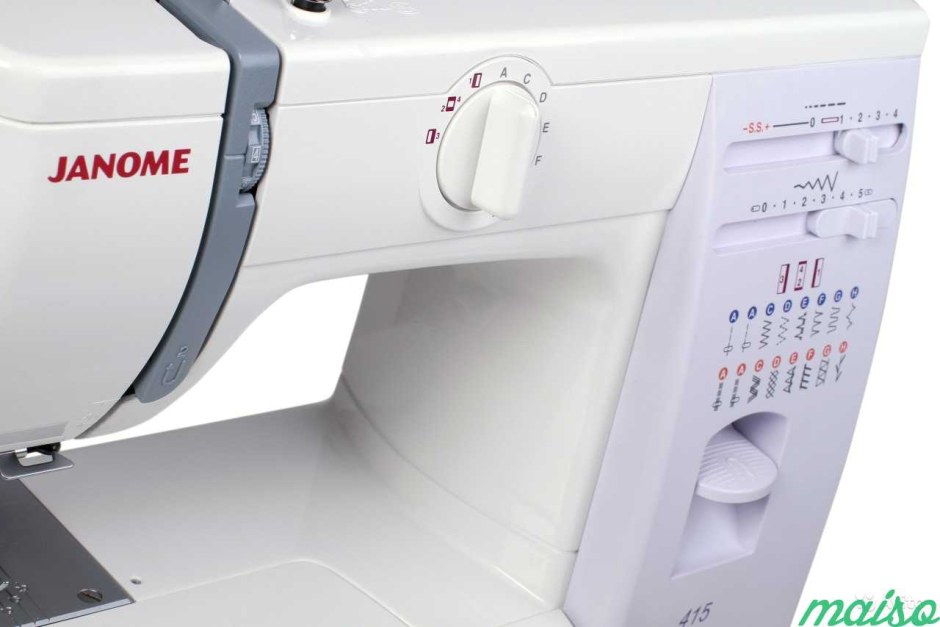 Швейная машинка Janome 5052
