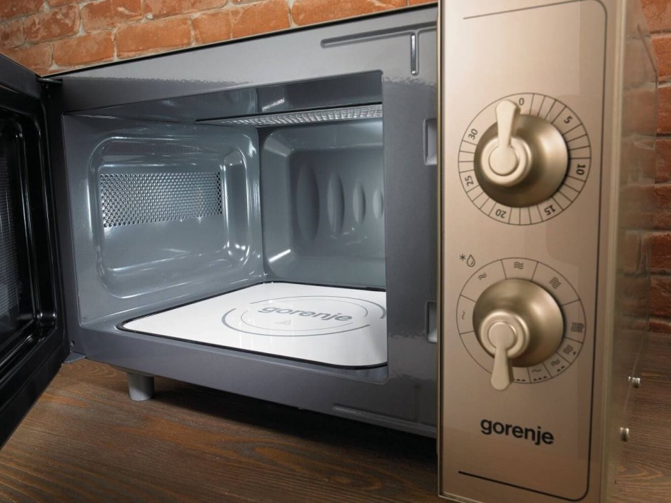 Микроволновая печь Gorenje mo4250cli