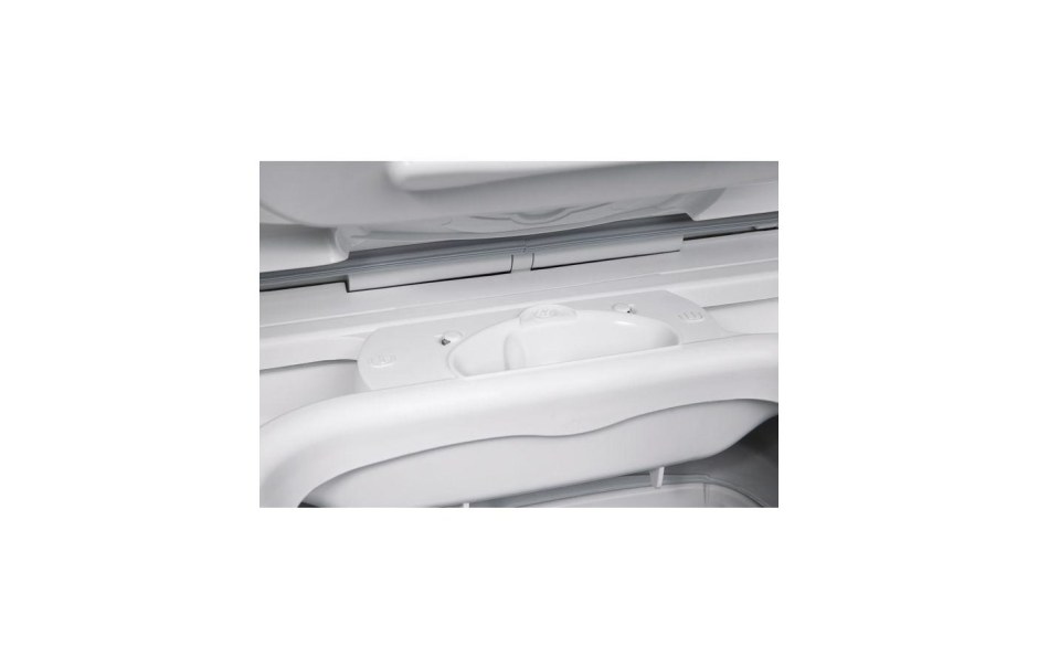 Стиральная машина Electrolux EWT 1064 EKW