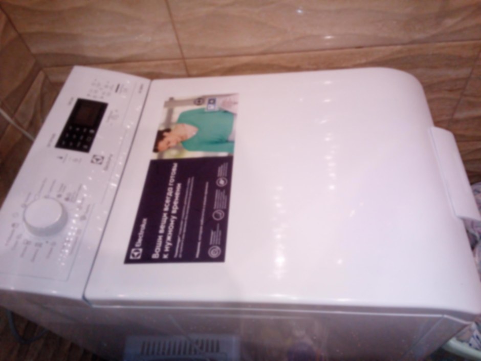 Стиральная машина Electrolux EWT 1062 iew