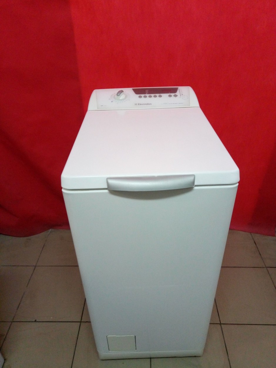 Стиральная машина Electrolux EWT