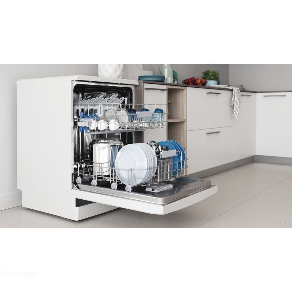 Посудомоечная машина Indesit DFE 1b19 14