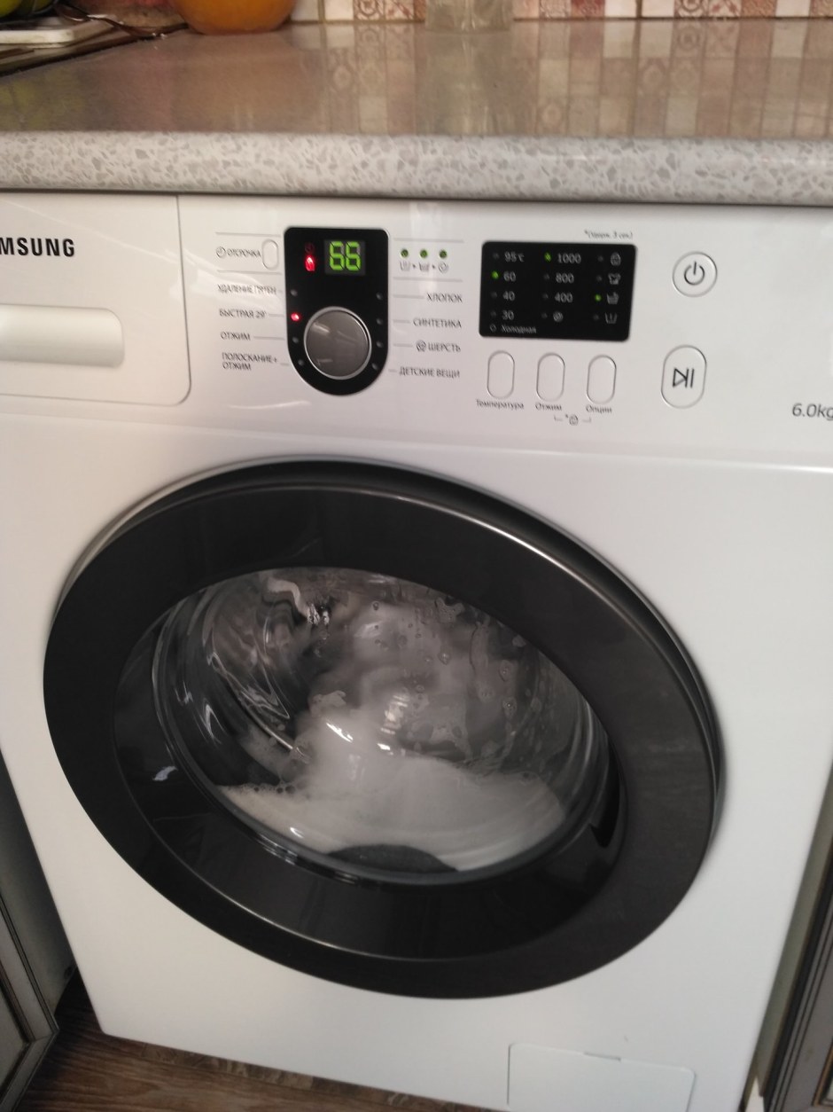 Стиральная машинка Samsung wf8590nlw9