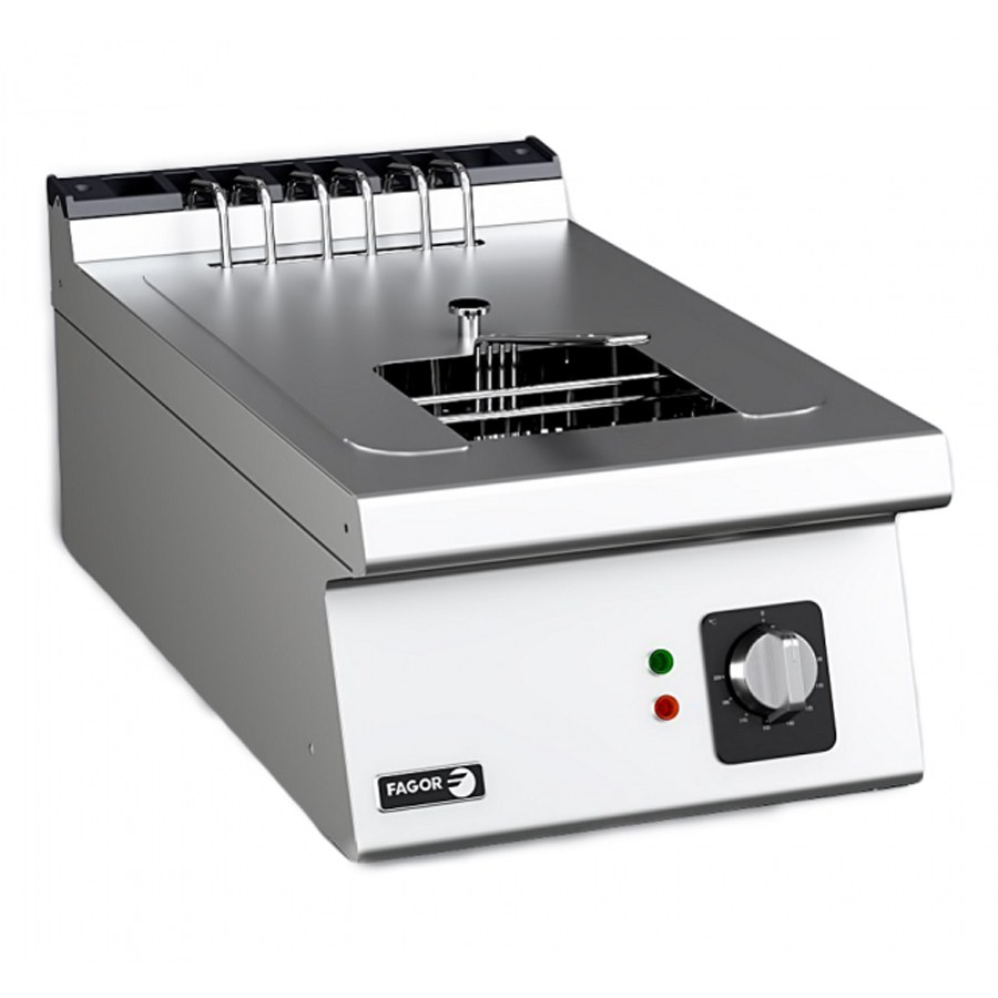 Стол для посудомоечной машины Fagor 650*675*850