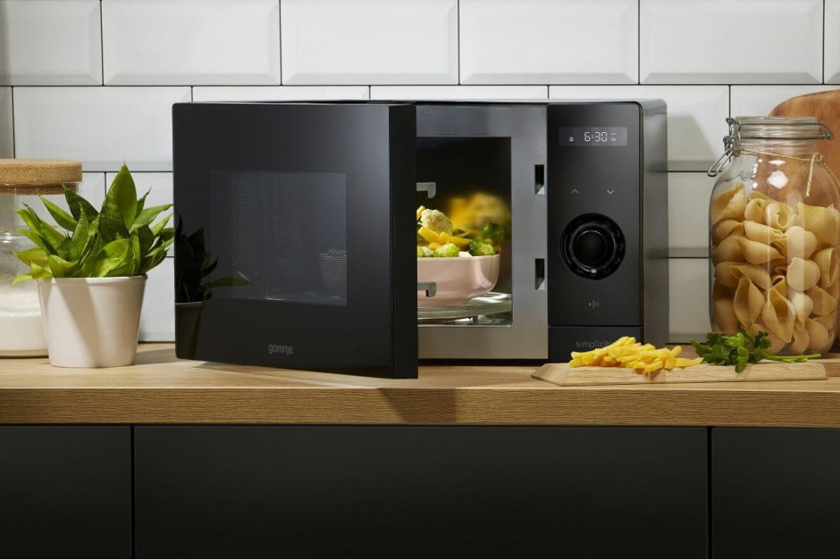 Микроволновка Gorenje mo235syb