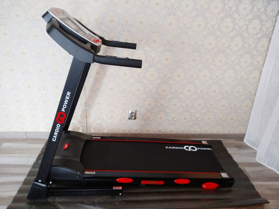 Беговая дорожка CARDIOPOWER t25