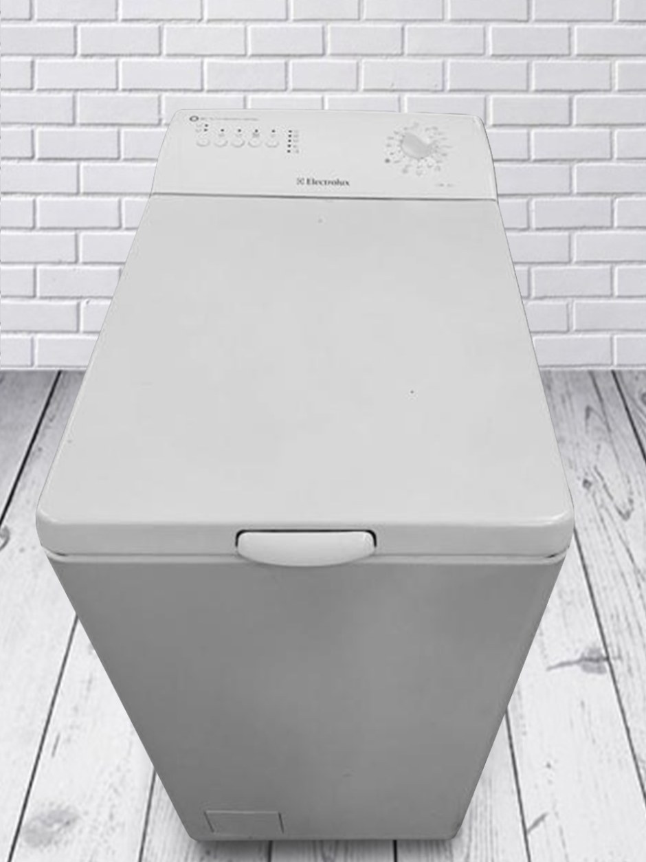 Стиральная машина Electrolux 825