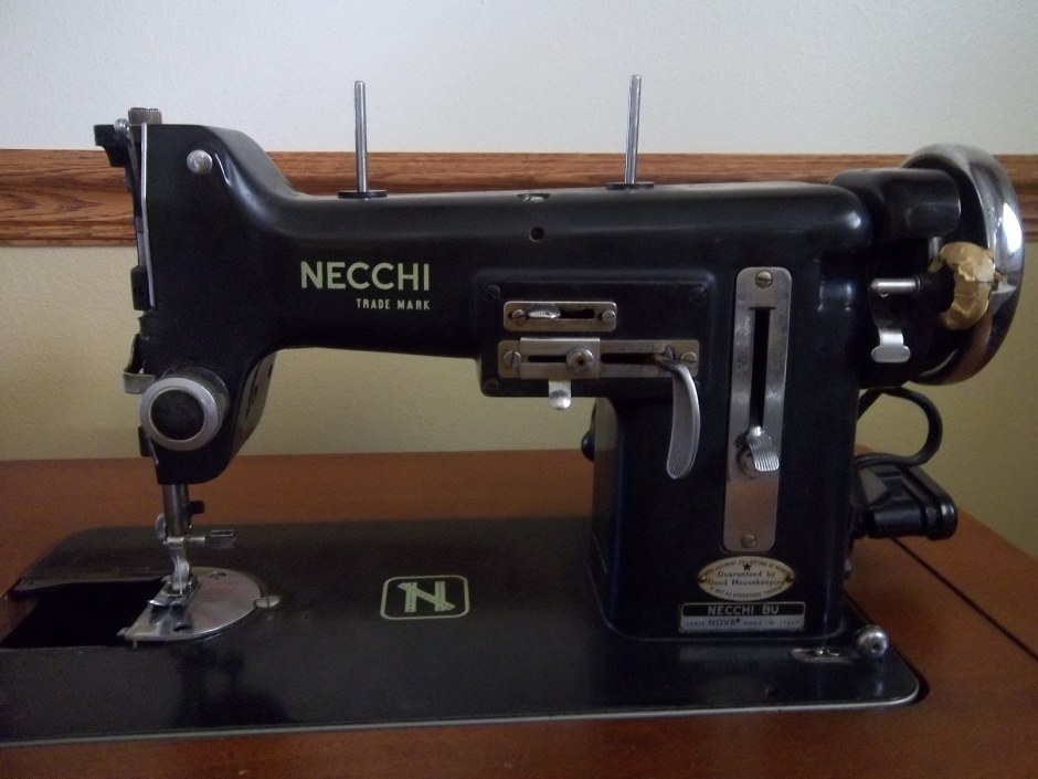 Швейная машина Necchi Type 544