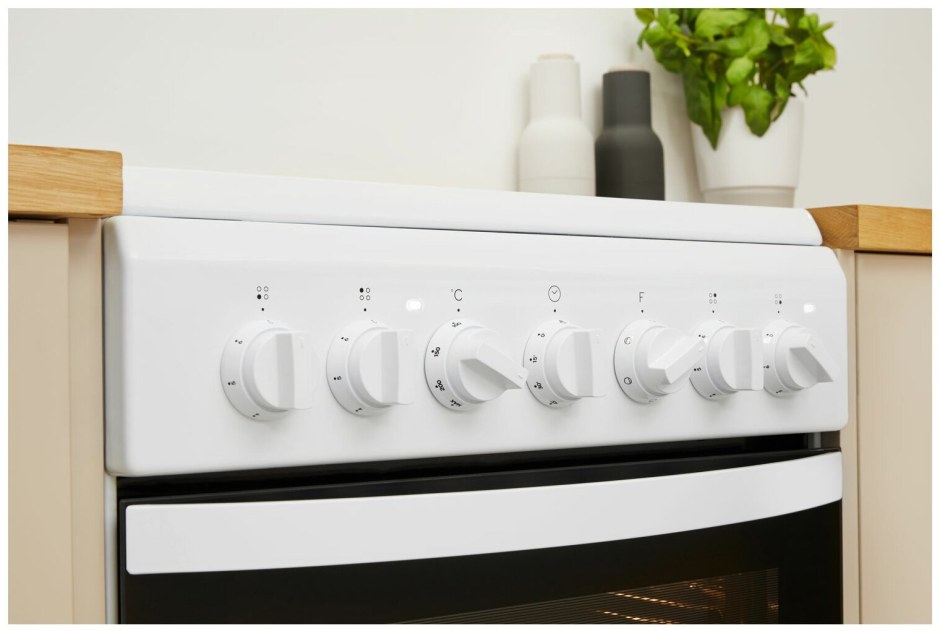 Indesit is5v4phw/ru