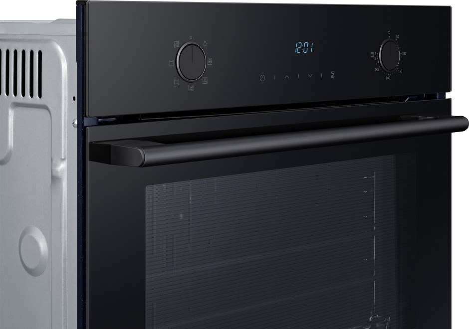 Samsung nv68a1110bb/WT