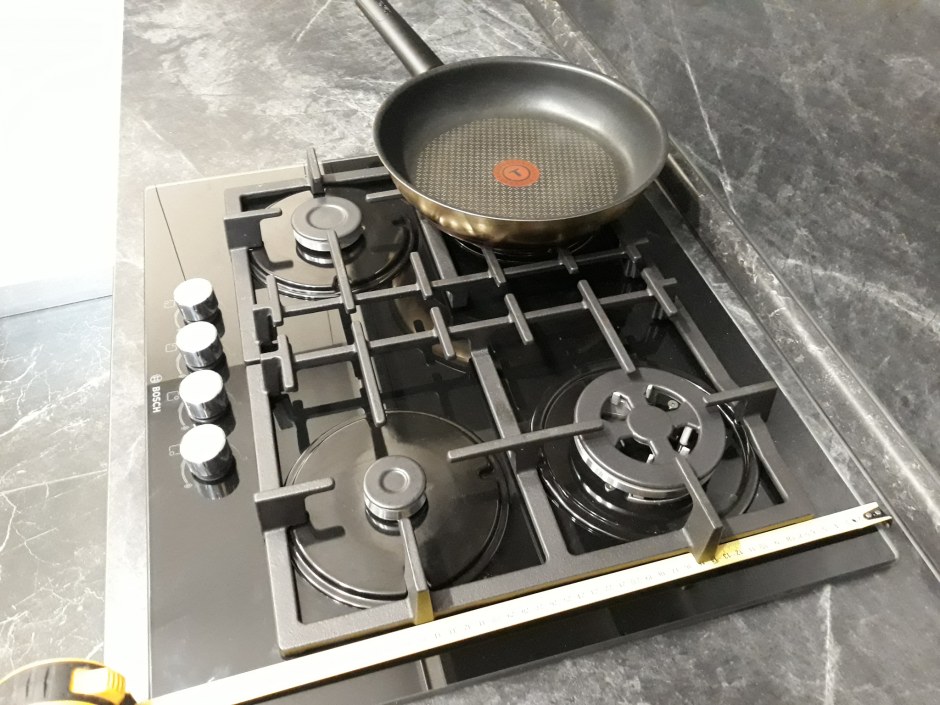 Панель Bosch pnh6b6o90r