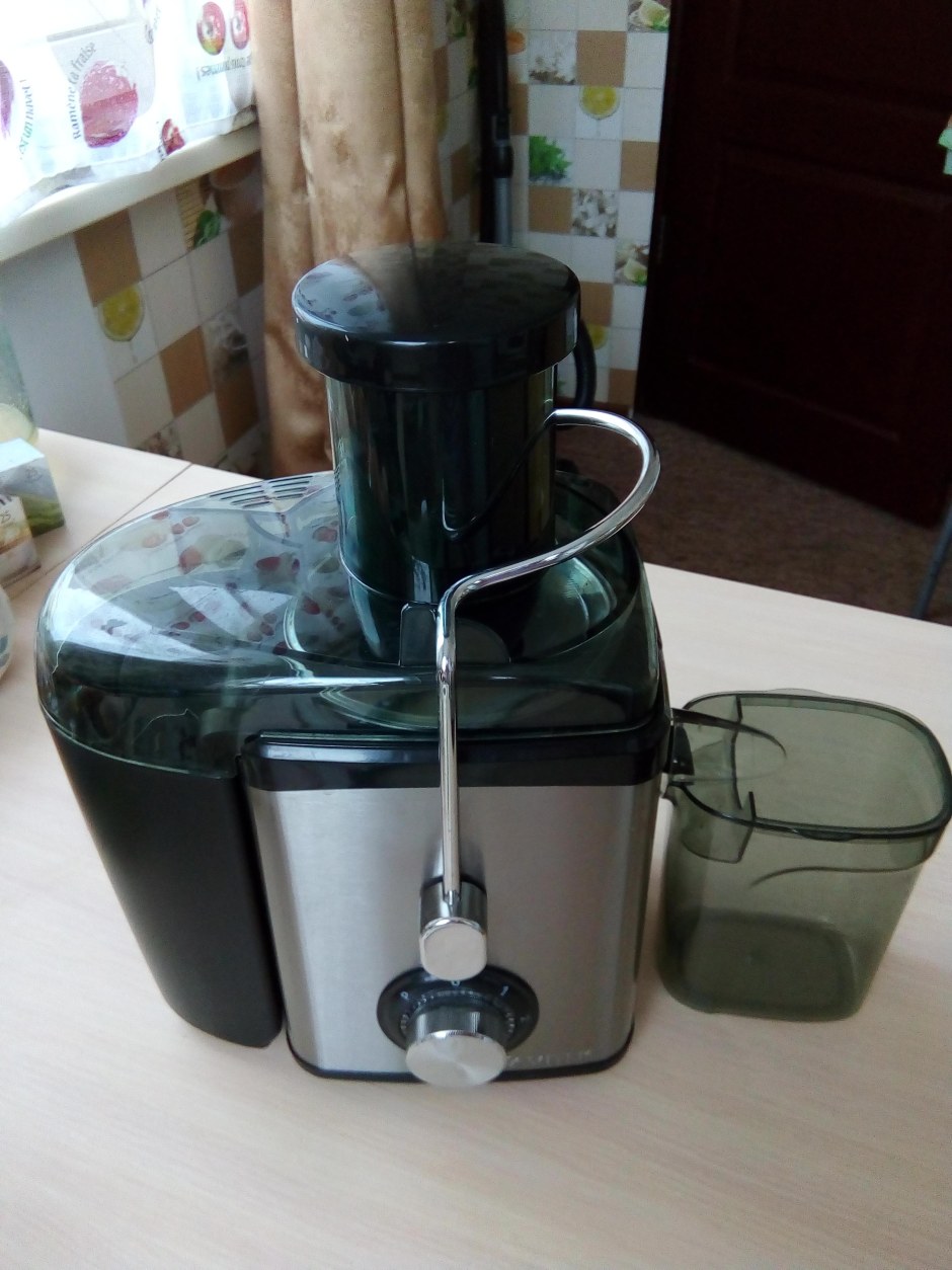 Соковыжималка Vitek VT-3653 St