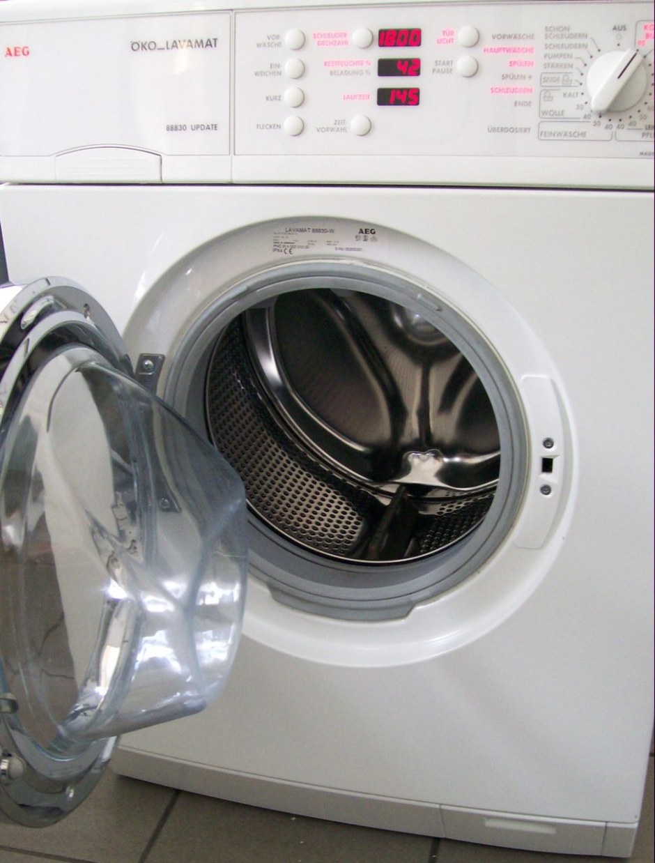 Стиральная машина Lavamat AEG 88830