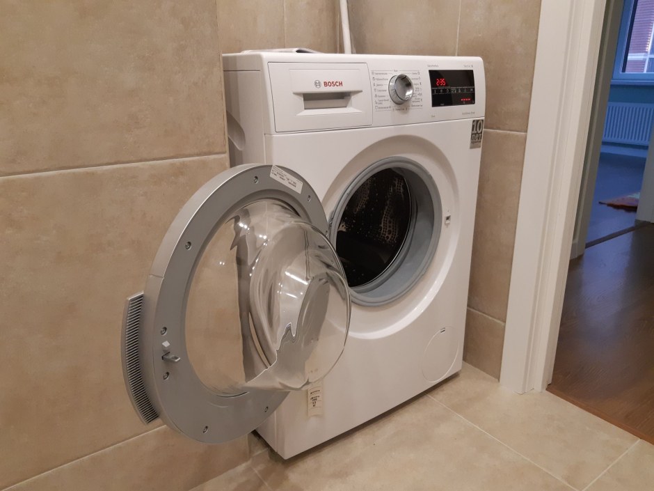 Стиральная машина Bosch wat20441oe