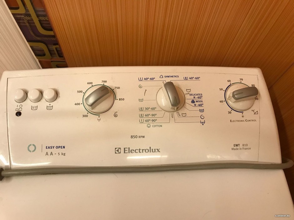 Стиральная машина Electrolux EWT 805