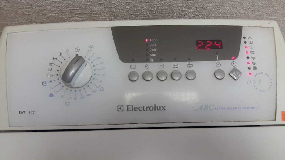 Electrolux EWT 1021 индикаторы
