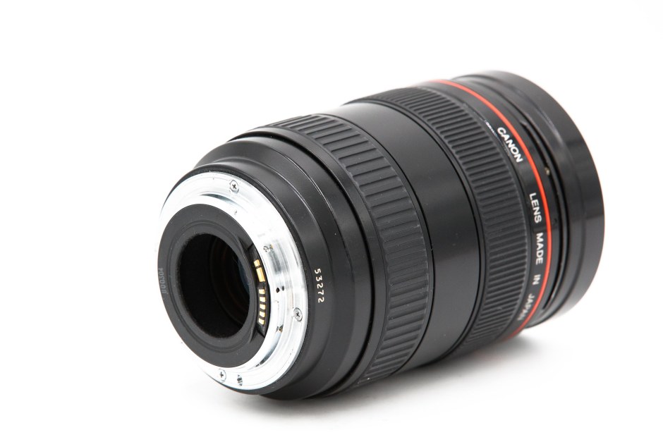 Canon EF 28-70 F/2.8