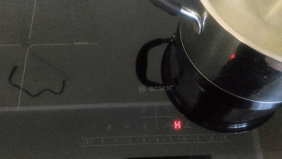Индукционная варочная панель Bosch pie375n14e