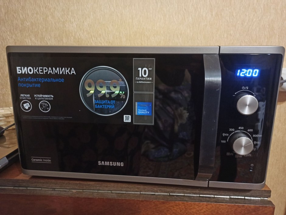 Samsung mg23k3614as/BW