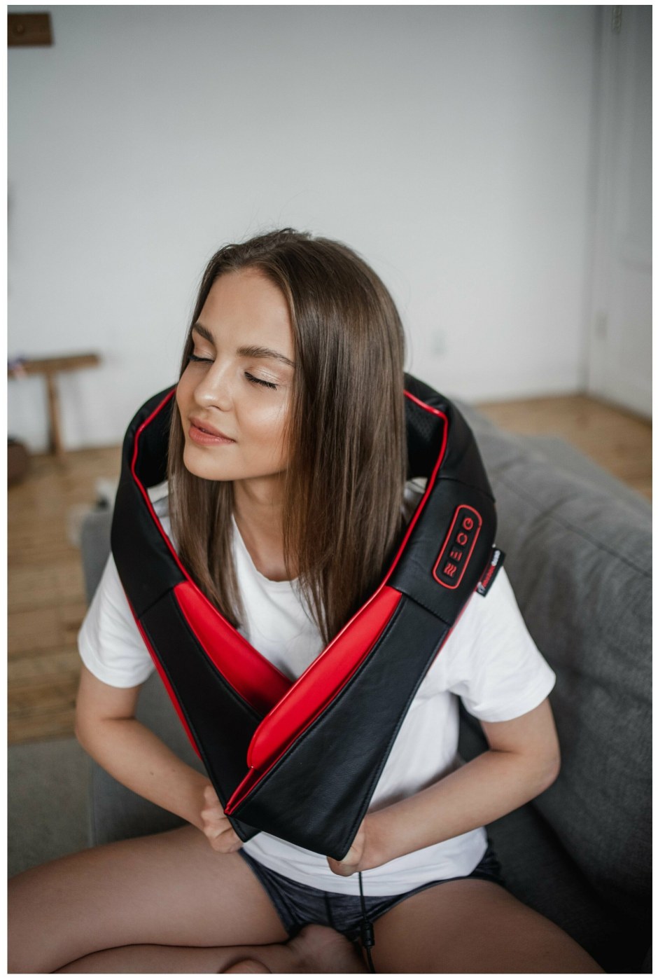 Массажер для шеи и спины Shiatsu Pro ms33 Medistellar
