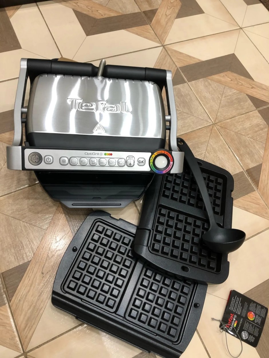 Конти вафельница-гриль CG 920