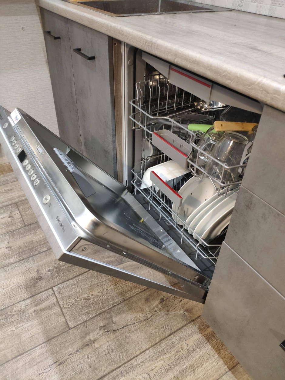 Встраиваемая посудомоечная машина Bosch smv44kx00r