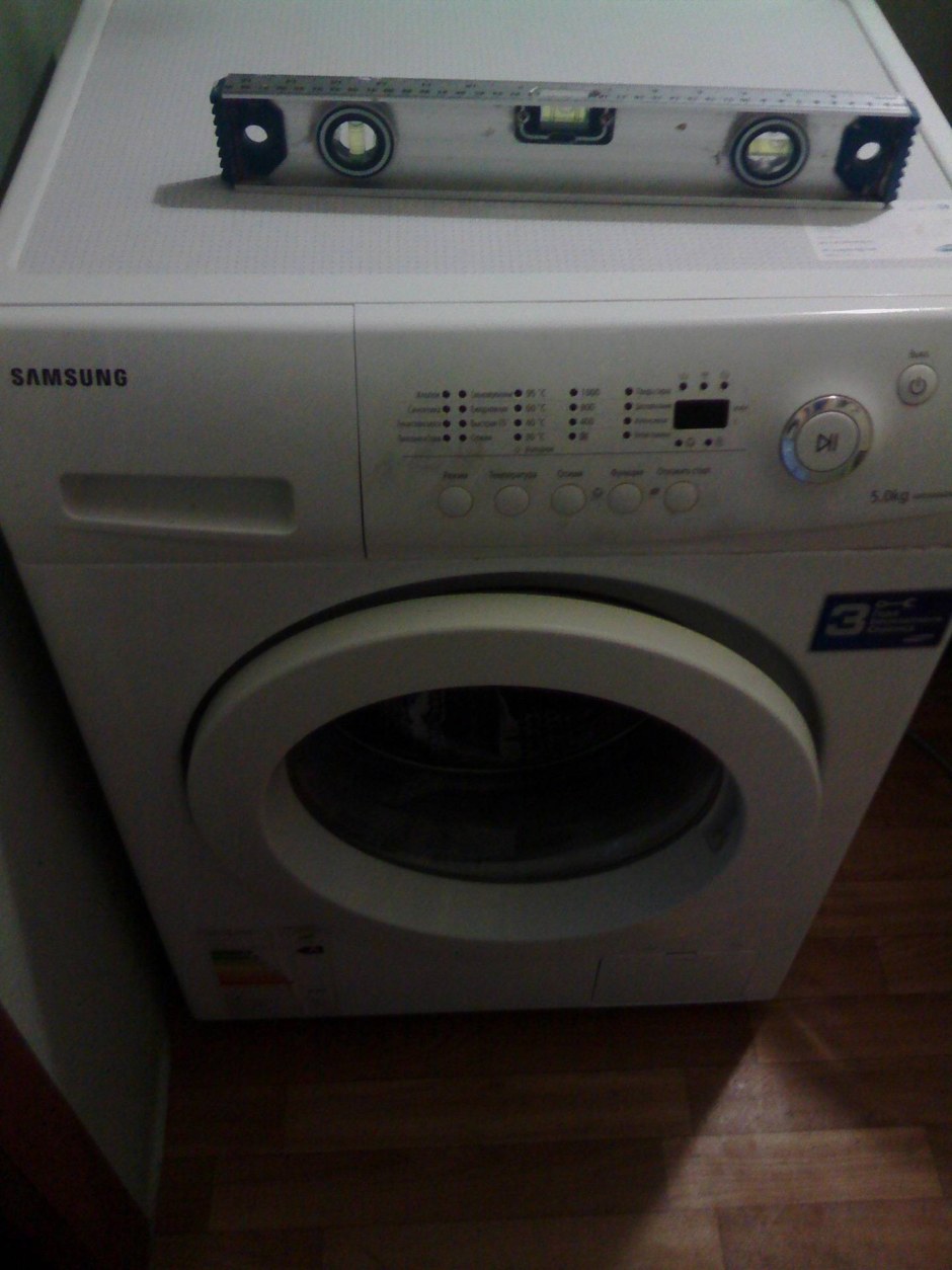 Стиральная машинка Samsung wf8590 ошибка h1
