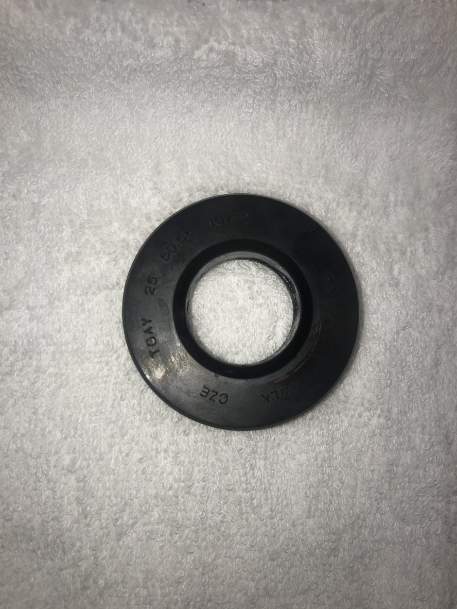 Сальник wf0508nzw