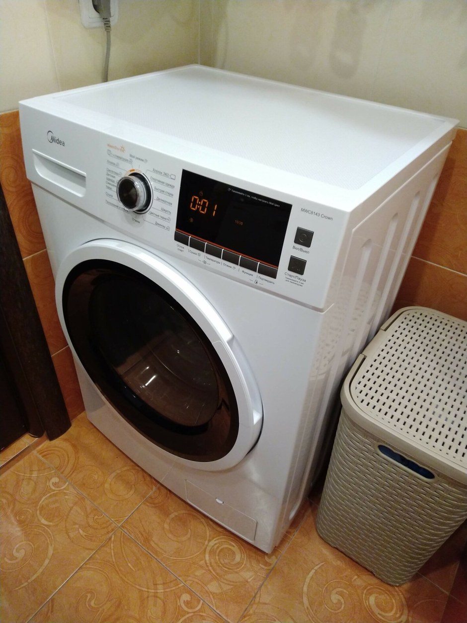 Стиральная машина Midea MWC 8143 Crown