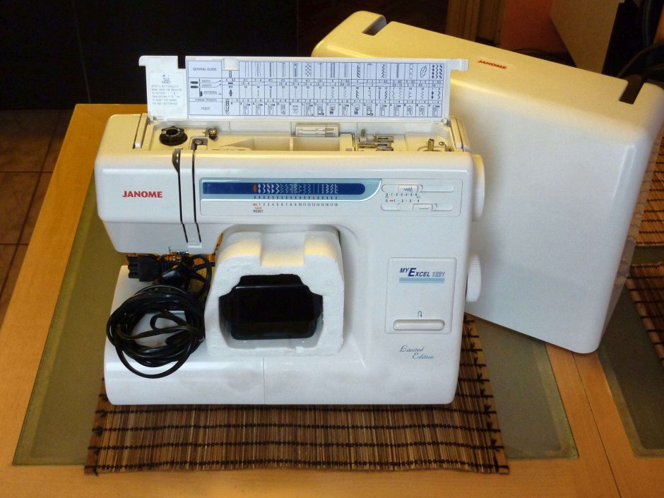 Janome my excel 18w / MYEXCEL 1221