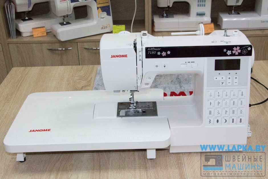 Швейная машинка Janome 7180