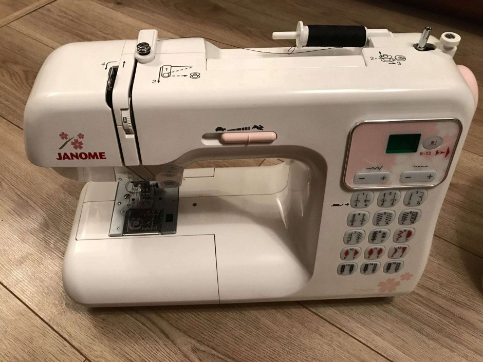 Janome DC 3040