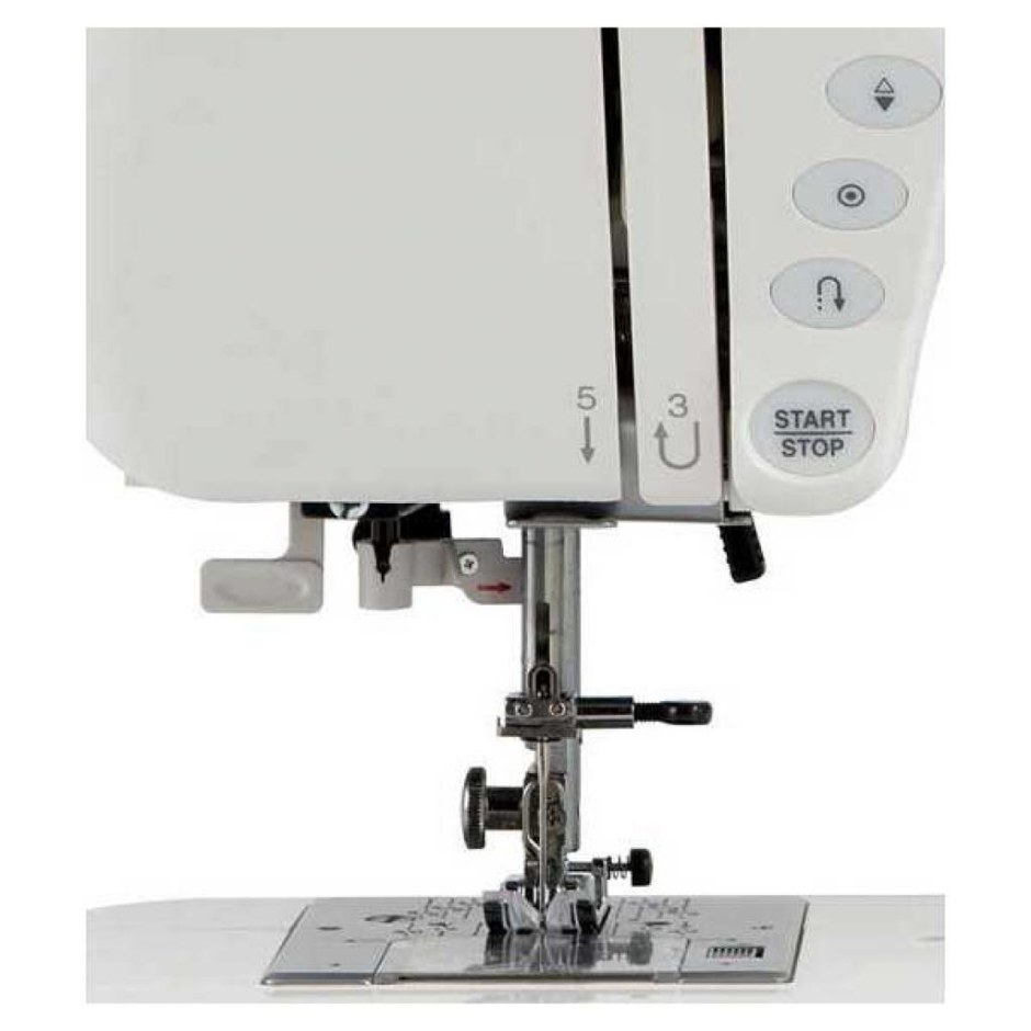 Швейная машинка Janome Decor Computer 4030