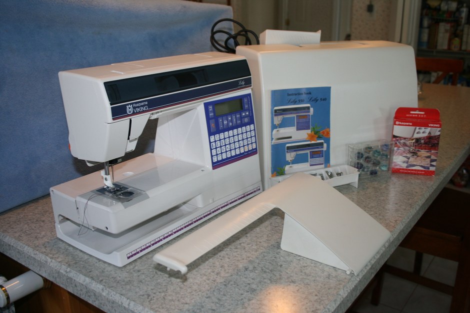 Хускварна швейная машинка Computer 500