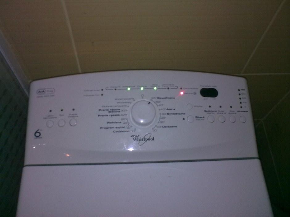 Стиральная машина Whirlpool awe 6316