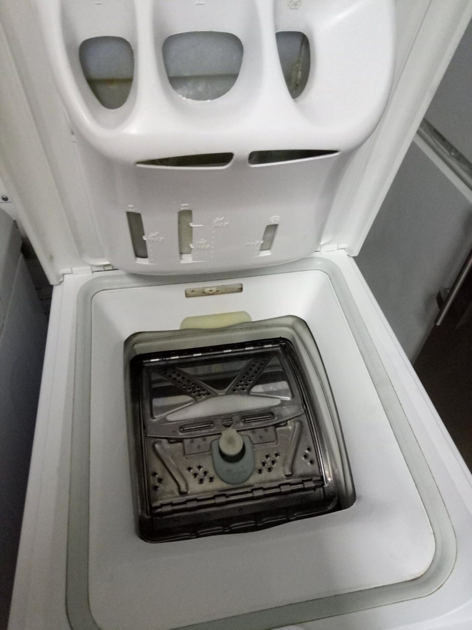 Стиральная машина Whirlpool awe 9236 p